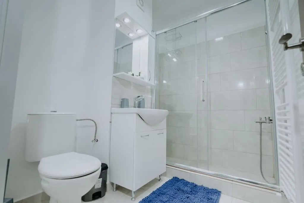 Apartment Ferienwohnung Plaza View Bukarest